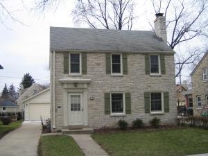 1941 N 85th St., Wauwatosa, WI 53226
