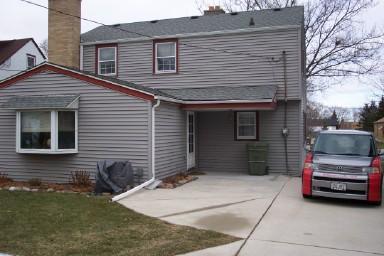 437 E Norwich St., Milwaukee, WI 53207