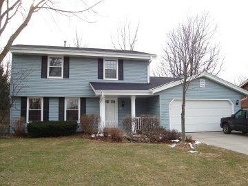 4415 S Rachel Ln., New Berlin, WI 53151