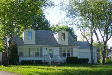 7148 Cliffside Dr., Caledonia, WI 53402