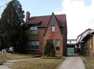 2512 N Main St., Racine, WI 53402