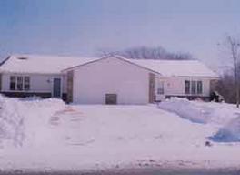 1523 Vogt Dr., West Bend, WI 53095