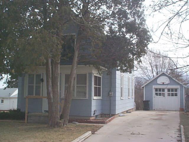 1513 Monroe St., West Bend, WI 53090