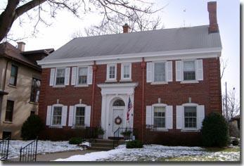 4811 W Washington Blvd., Milwaukee, WI 53208