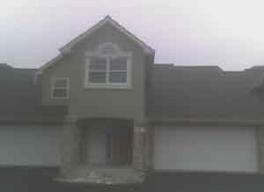9127 W Elm Ct. #E, Franklin, WI 53132
