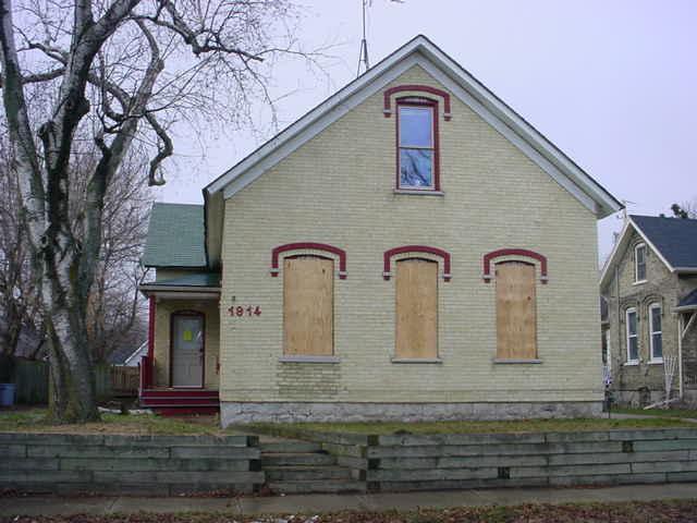 1914 N Wisconsin St., Racine, WI 53402