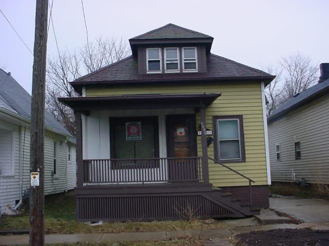 1823 Marquette St, Racine, WI 53402