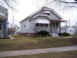 3216 S 11th St., Milwaukee, WI 53215