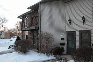 W168N11541 El Camino Dr., Germantown, WI 53022