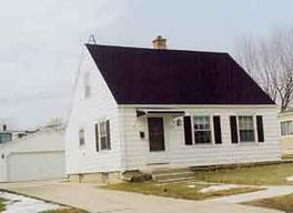 1128 N 8th Ave., West Bend, WI 53090