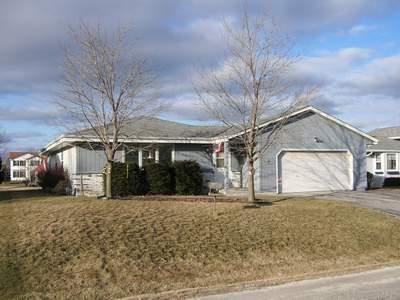 2722 Stonebridge Dr., Caledonia, WI 53402