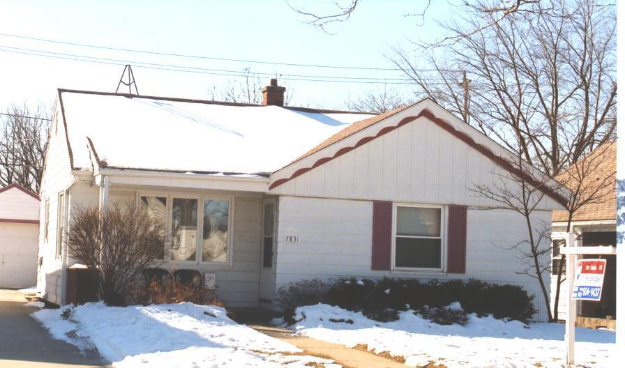 7831 Livingston Ave., Wauwatosa, WI 53213