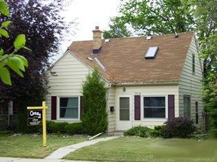 3514 N 92nd St., Milwaukee, WI 53222