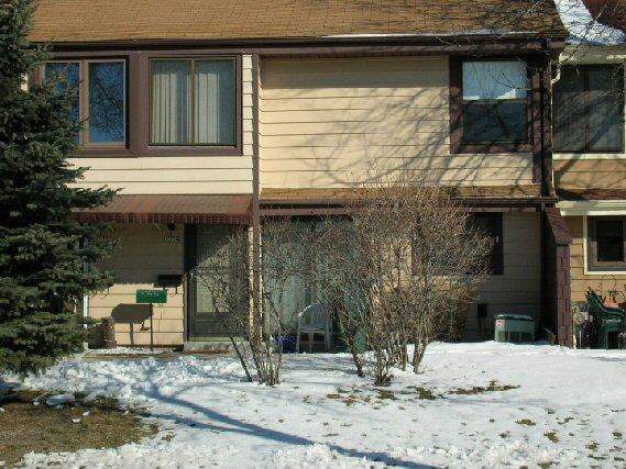 6374 S 20th St., Milwaukee, WI 53221