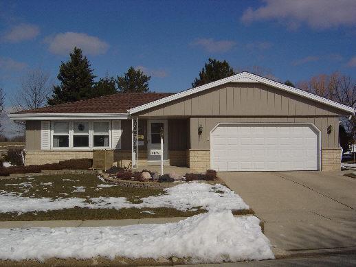 5874 Sugarbush Ln., Greendale, WI 53129