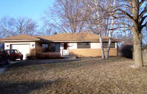 1706 Spruce Ct, South Milwaukee, WI 53172