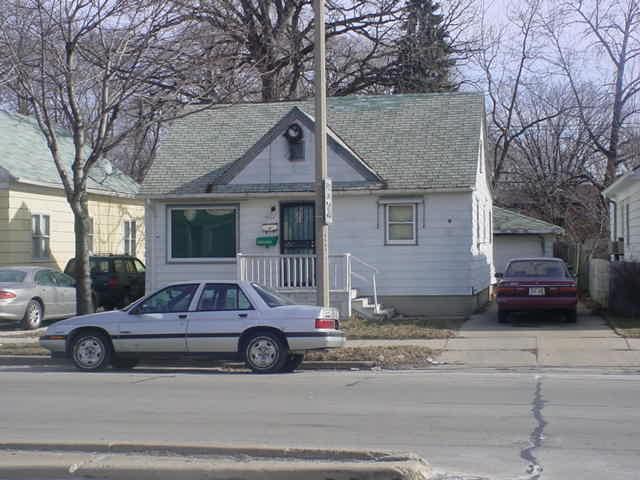 4822 N 51st Blvd, Milwaukee, WI 53218