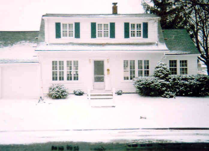 123 W Waterford Ave., Milwaukee, WI 53207