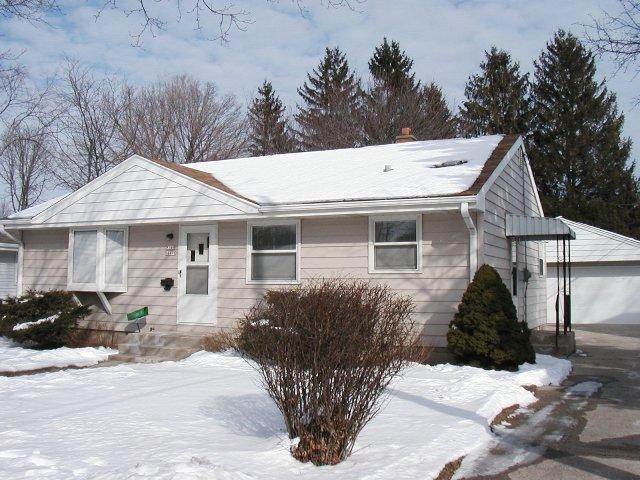 N8498W169 Sheridan Dr., Menomonee Falls, WI 53051