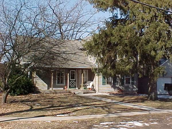 223 Martin St, Sharon, WI 53585