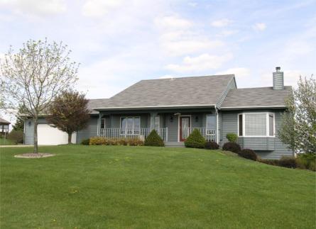 N5378 Felsen Ridge Ct., Aztalan, WI 53038