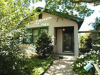 320 S 22nd St., La Crosse, WI 54601