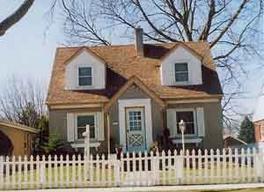 2111 W Marne Ave., Glendale, WI 53209