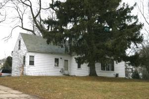 11015 W Potter Rd., Wauwatosa, WI 53226