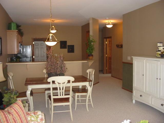 772 Bridlewood Dr. #5104, Hartford, WI 53027