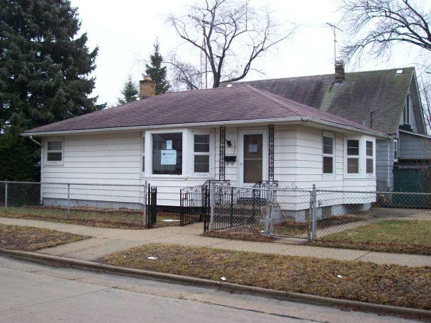 4007 59th St., Kenosha, WI 53144