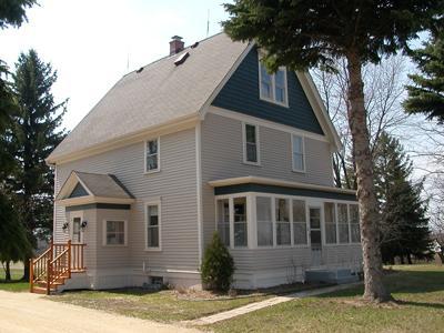 8401 Cedar Creek Rd., Cedarburg, WI 53012