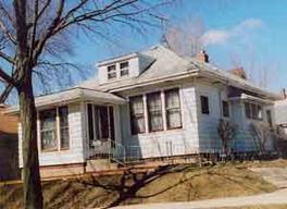 442 E Montana St., Milwaukee, WI 53207