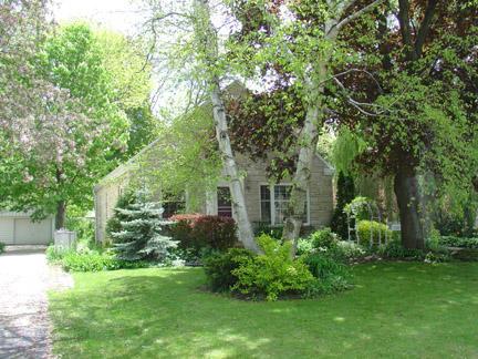 851 W La Salle Ave., Glendale, WI 53209