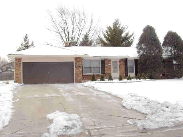 15385 W Fenway Dr., New Berlin, WI 53151