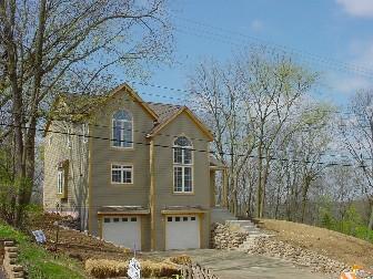 137 Highland Ave., Pewaukee, WI 53072