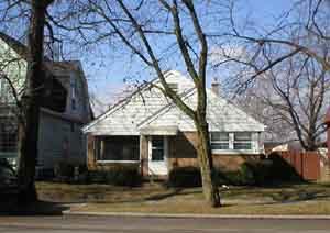 2104 La Salle St., Racine, WI 53402