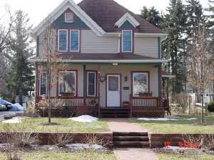 313 E Loos St., Hartford, WI 53027
