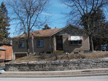 112 Cedar, Hartford, WI 53027