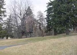 3670 S 108th St., Greenfield, WI 53228
