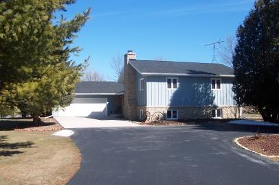 [Address Hidden by Seller], Fredonia, WI 53021