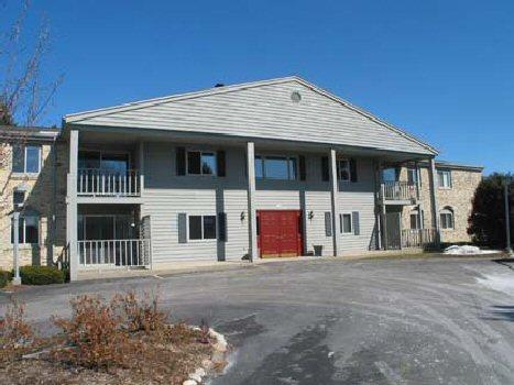 7234 N Green Bay Ave. #208, Glendale, WI 53209