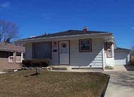 1525 Illinois St., Racine, WI 53405