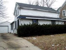 1314 Summit Ave, Racine, WI 53404