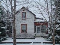 1225 15th St, La Crosse, WI 54601