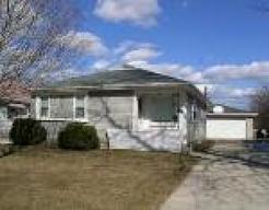 3836 S 56th St., Greenfield, WI 53220