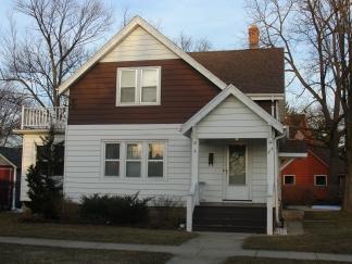 312 Pleasant St., Mukwonago, WI 53149