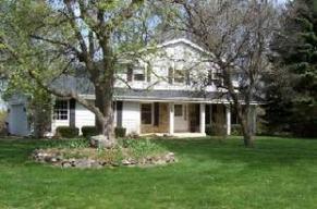 16820 W Sundown Ct., New Berlin, WI 53151