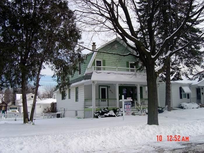 [Address Hidden by Seller], Milwaukee, WI 53207