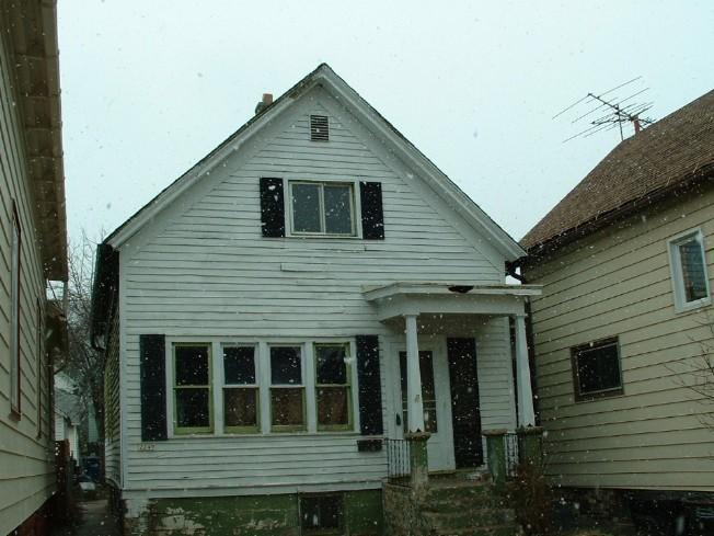 [Address Hidden by Seller], Milwaukee, WI 53207