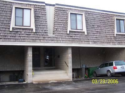 3333 5th Ave. #1F, South Milwaukee, WI 53172